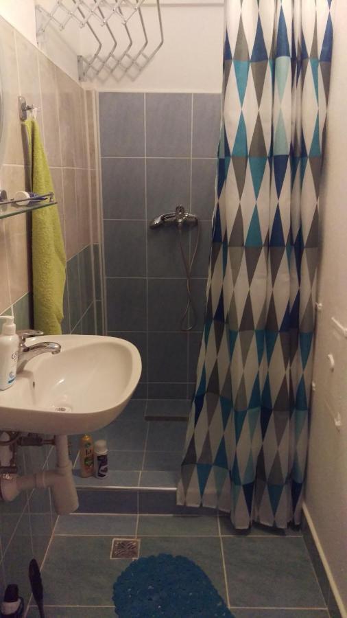 Studio Apartman Ela Travnik Eksteriør billede